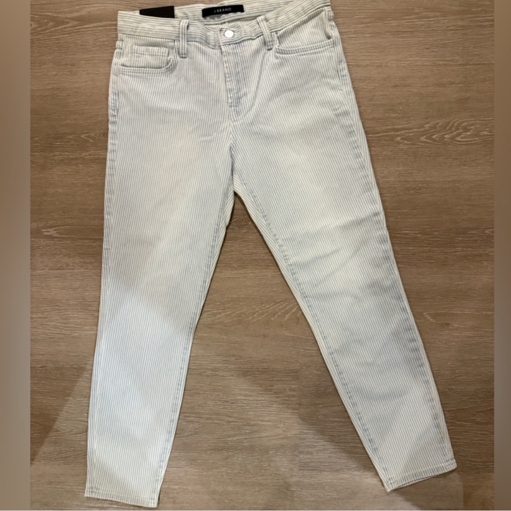 NWT J Brand Blue White Pinstripe Mid Rise Capri Skinny Jeans 29